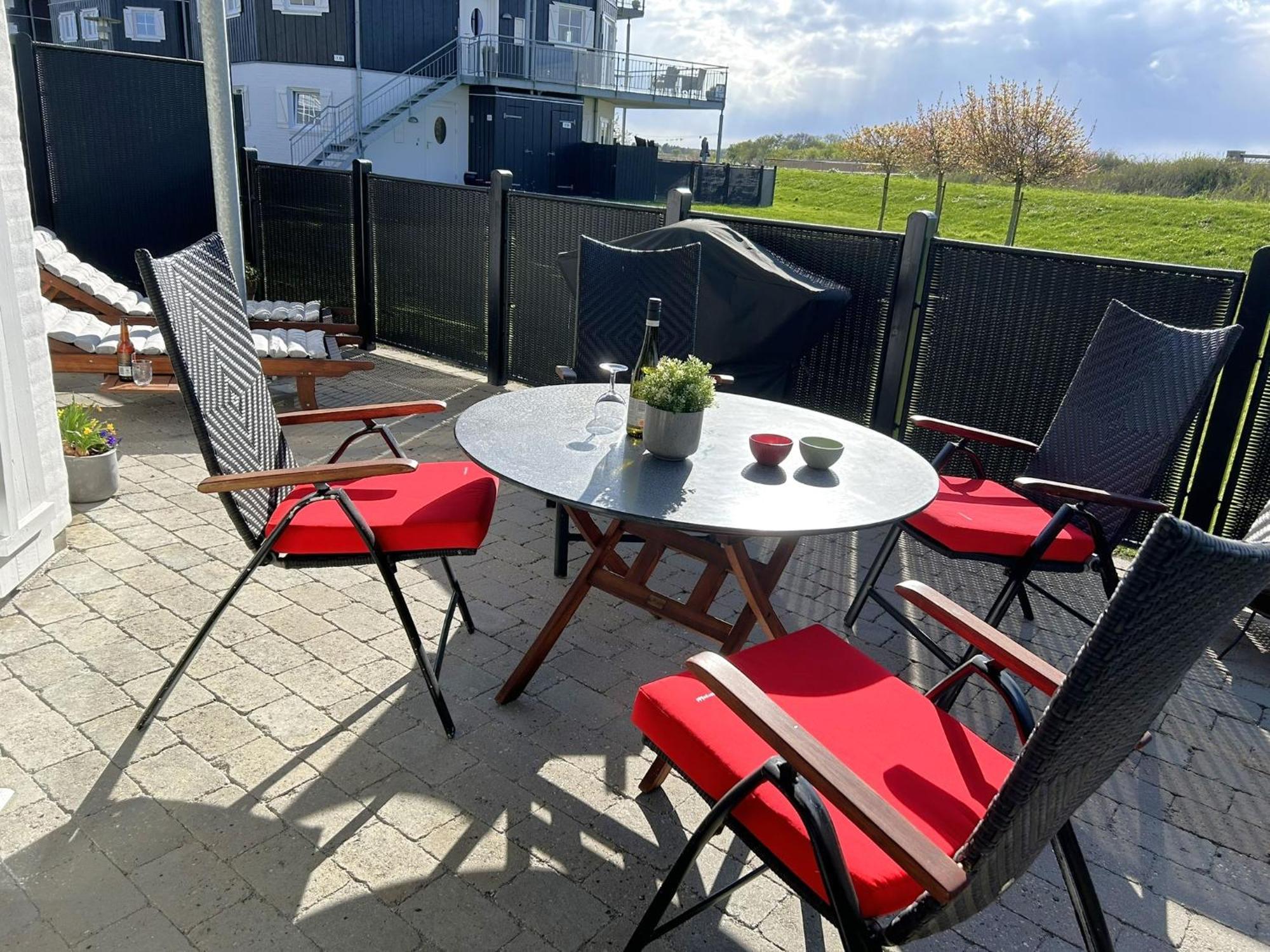 Ferielejligheden Bogense Strand / Holiday Apartment Bogense Beach Екстериор снимка